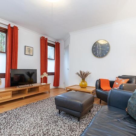 Vibrant & Bright City Centre Apartment! Oxford Luaran gambar