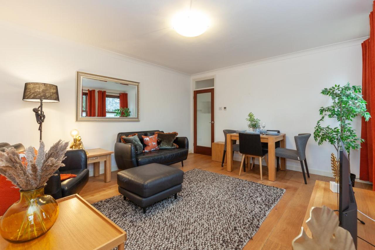 Vibrant & Bright City Centre Apartment! Oxford Luaran gambar